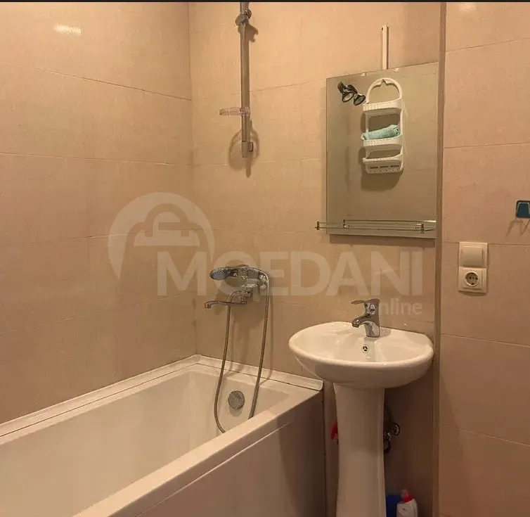 ქირავდება 2 ოთახიანი ბინა 42მ² 2/5 სართ თბილისი - photo 7