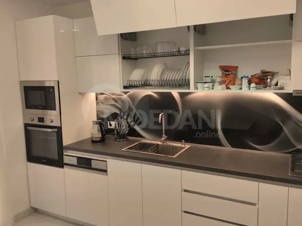 Продам 3-комн. квартиру 140м² 9/9 эт. Тбилиси - изображение 2