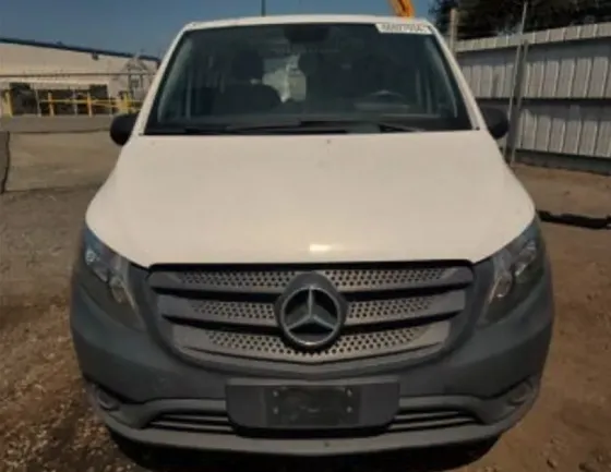 Mercedes-Benz Metris 2017 თბილისი