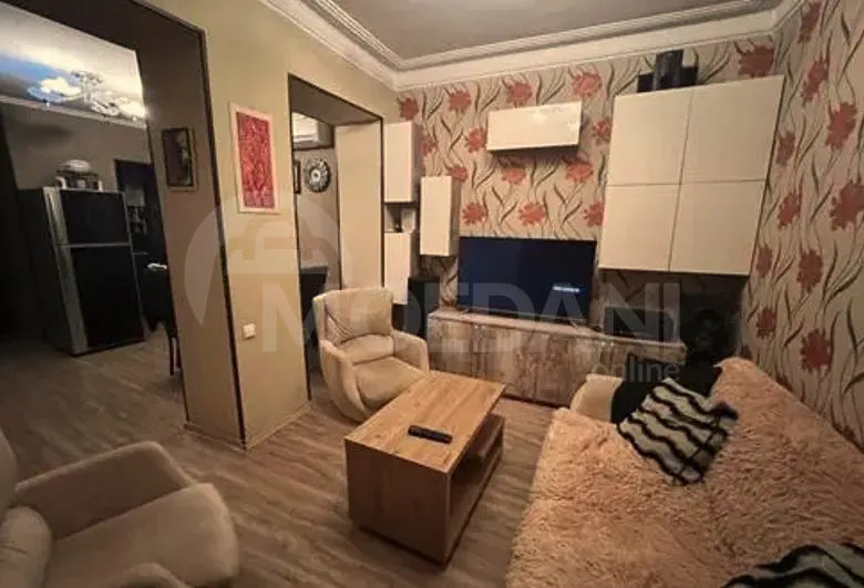 Продам 4-комн. квартиру 64м² 1/2 эт. Тбилиси - изображение 6