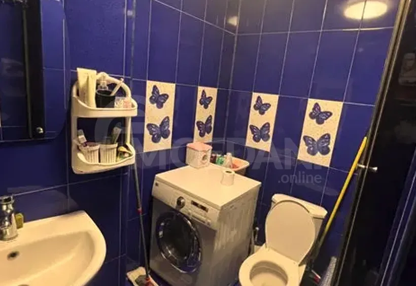 Продам 4-комн. квартиру 64м² 1/2 эт. Тбилиси - изображение 9