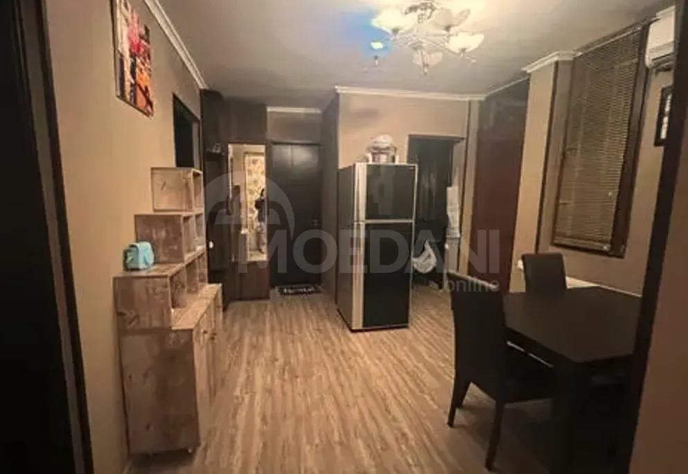 Продам 4-комн. квартиру 64м² 1/2 эт. Тбилиси - изображение 5