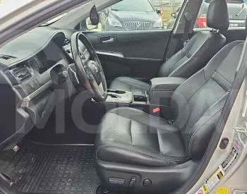 Toyota Camry 2.5L 2012 Тбилиси - изображение 9
