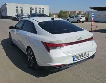 Hyundai Elantra 2021 Тбилиси