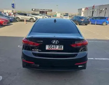 Hyundai Elantra 2018 Тбилиси