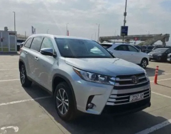 Toyota Highlander 2019 თბილისი