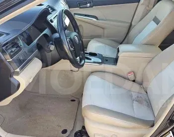 Toyota Camry 2.5L 2014 Тбилиси - изображение 9