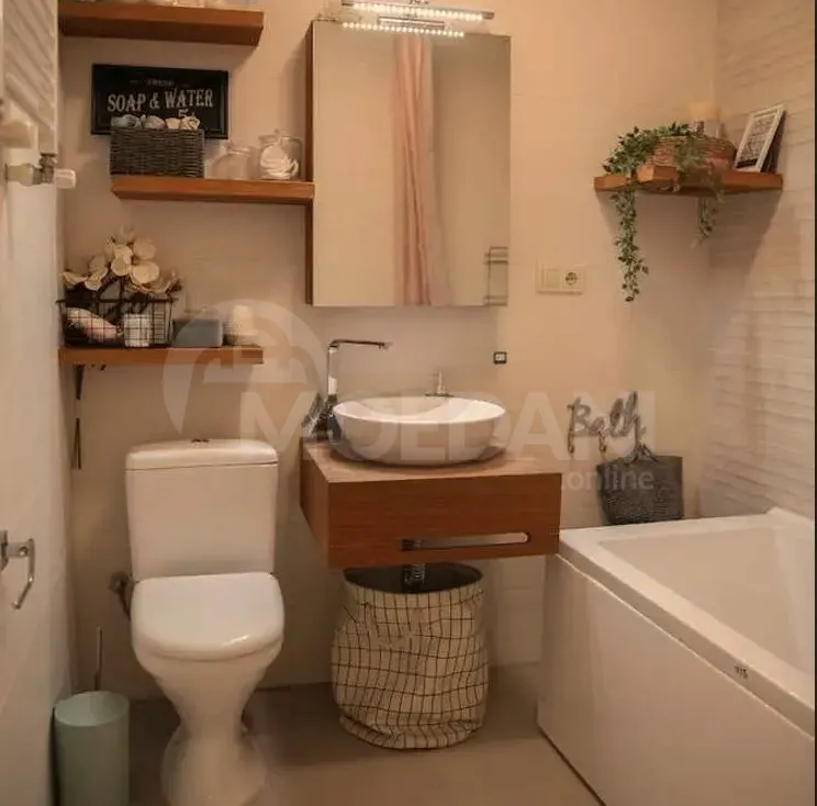 Продам 2-комн. квартиру 55м² 5/5 эт. Тбилиси - изображение 3