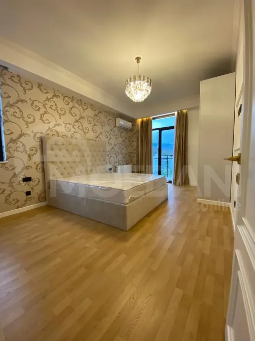 ქირავდება 4 ოთახიანი ბინა 155მ² 11/18 სართ თბილისი - photo 5