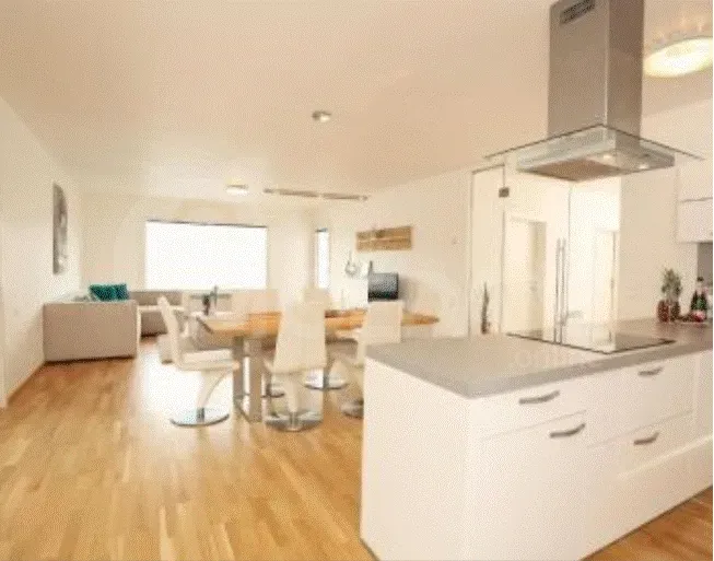 Сдам 3-комн. квартиру 115м² 4/10 эт. Тбилиси - изображение 2