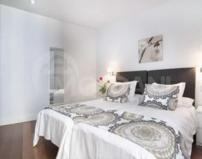 Apartments For Rent four-room 130м² 4/9 floor Tbilisi - photo 2