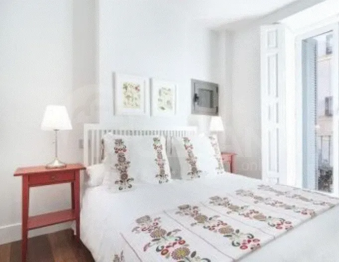 Apartments For Rent four-room 130м² 4/9 floor Tbilisi - photo 8