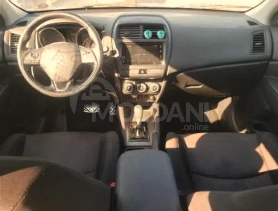 Mitsubishi Outlander 2019 Тбилиси - изображение 7