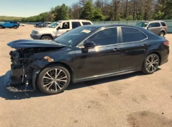 Toyota Camry 2019 თბილისი