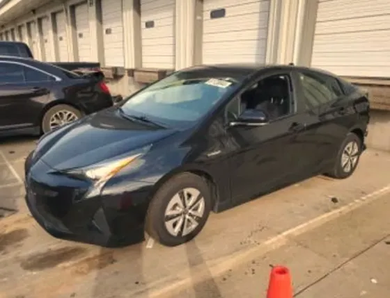 Toyota Prius 2018 Тбилиси