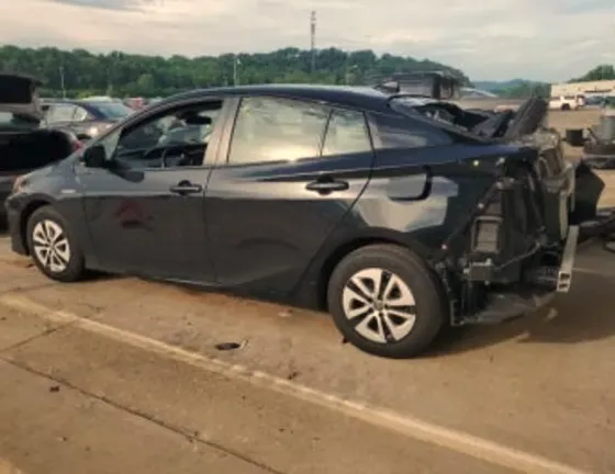 Toyota Prius 2018 Tbilisi