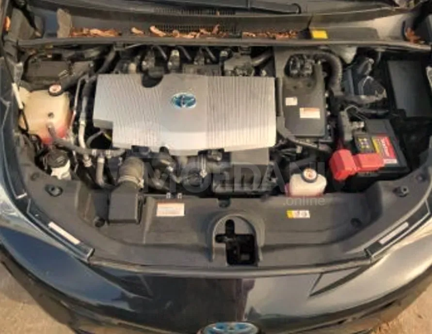 Toyota Prius 1.7L 2018 Тбилиси - изображение 9