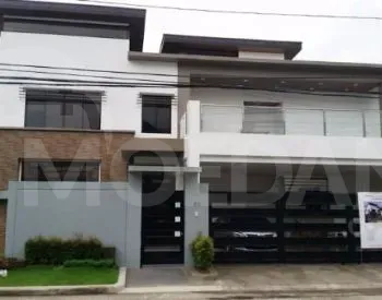 ქირავდება სახლი 600м² თბილისი - photo 1