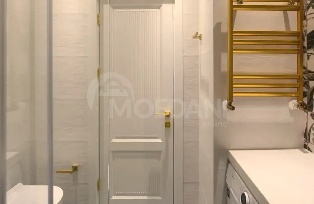 Сдам 2-комн. квартиру на сутки в Тбилиси  45м² 16/19 эт. Тбилиси - изображение 4