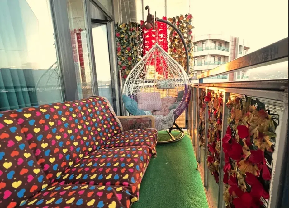 Сдам 2-комн. квартиру на сутки в Тбилиси  45м² 16/19 эт. Тбилиси - изображение 1