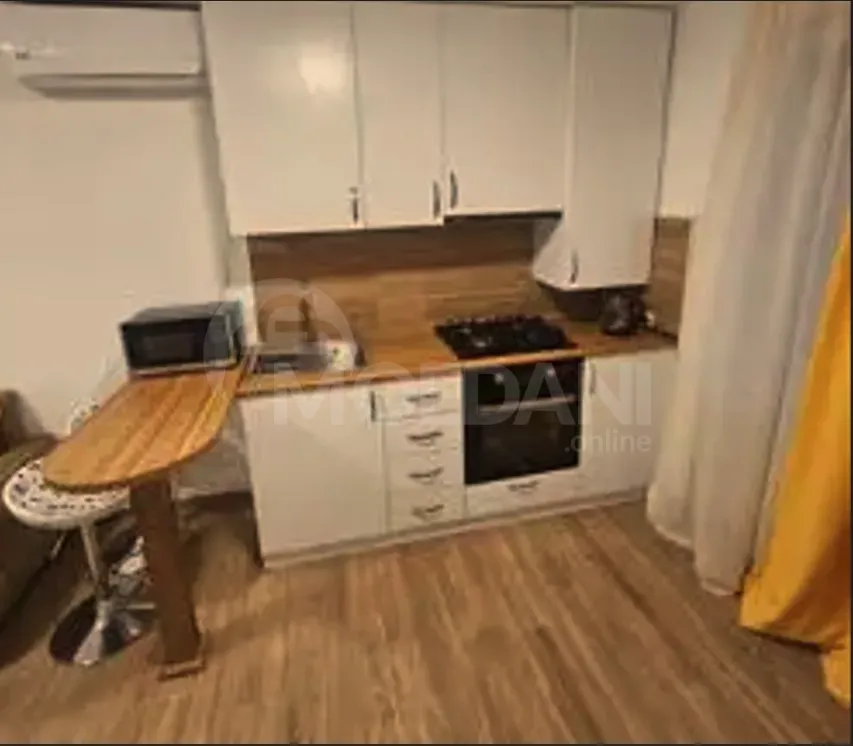 Сдам 3-комн. квартиру 50м² 1/5 эт. Тбилиси - изображение 2