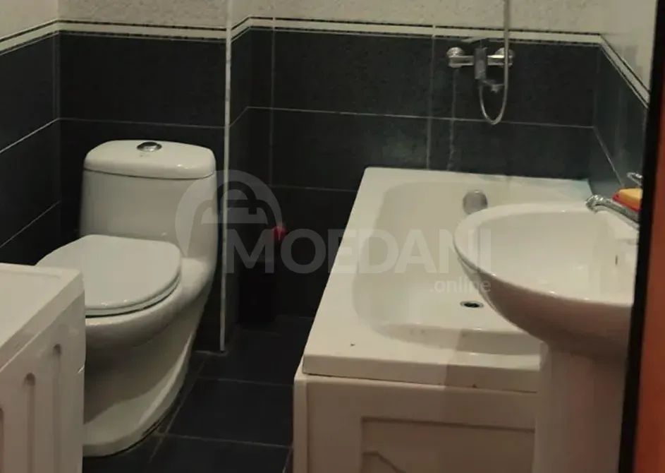 ქირავდება 2 ოთახიანი ბინა 50მ² 3/7 სართ თბილისი - photo 4