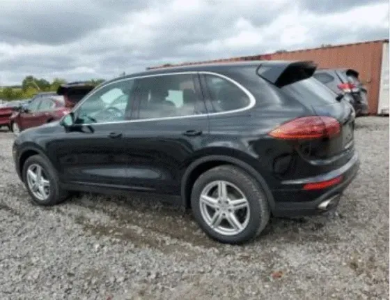 Porsche Cayenne 2016 Tbilisi