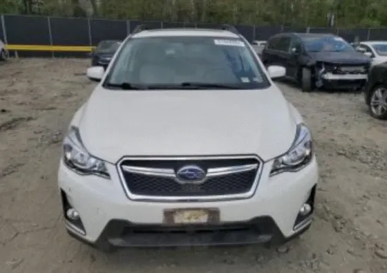 Subaru Crosstrek 2016 თბილისი