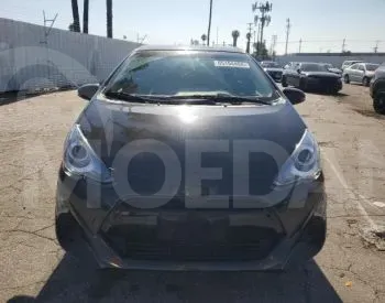 Toyota Prius 1.5L 2015 Тбилиси - изображение 5