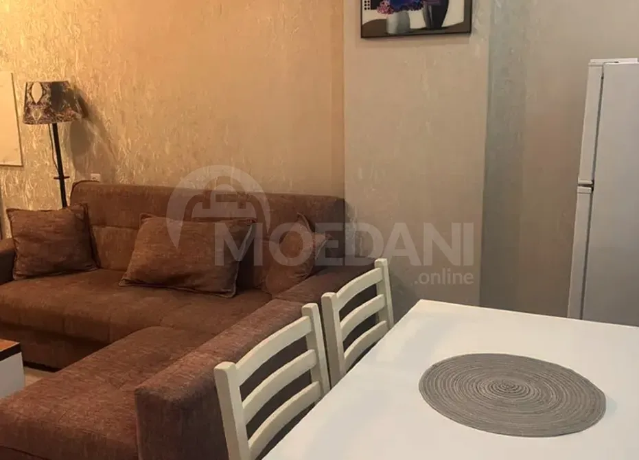 Сдам 3-комн. квартиру 60м² 4/7 эт. Тбилиси - изображение 2