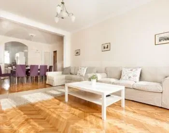 Apartments For Rent three-room 123м² 5/10 floor Tbilisi - photo 2