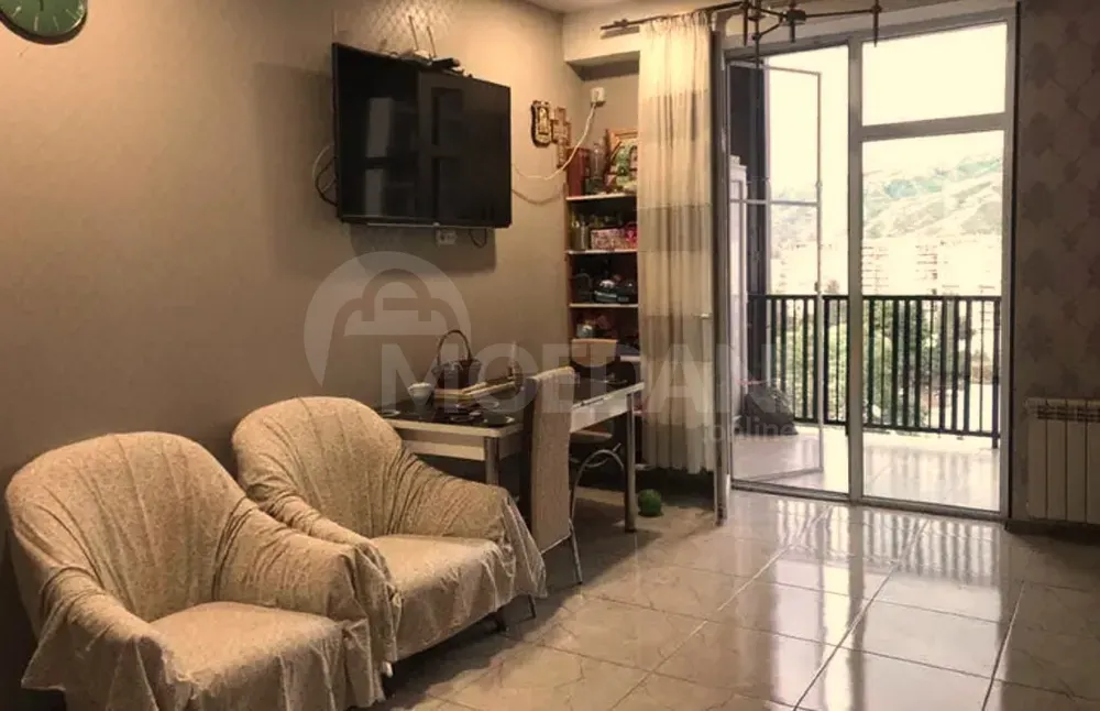 იყიდება 3 ოთახიანი ბინას 88მ² 8/22 სართ თბილისი - photo 1