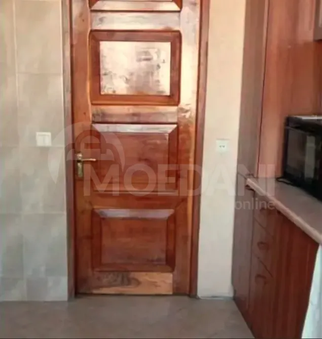 Продам 5-комн. квартиру 125м² 9/9 эт. Тбилиси - изображение 1