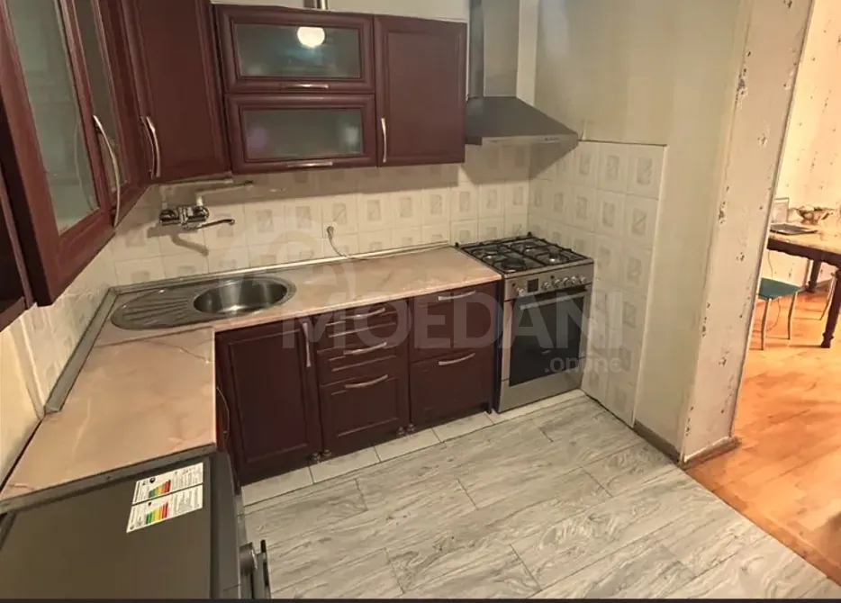 Продам 4-комн. квартиру 92м² 3/9 эт. Тбилиси - изображение 3