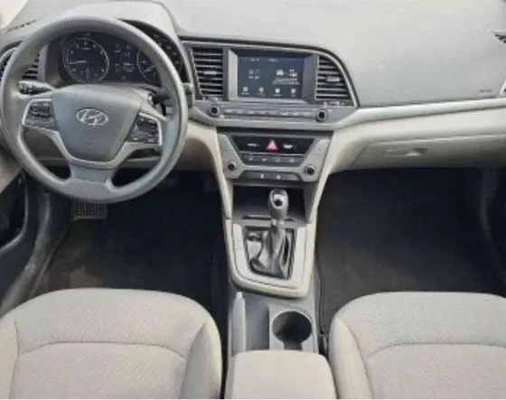 Hyundai Elantra 2017 თბილისი