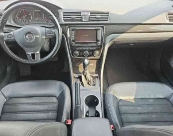 Volkswagen Passat 1.8 2014 თბილისი