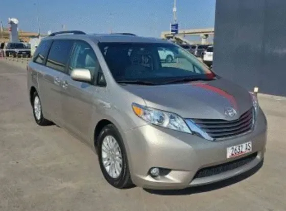 Toyota Sienna 2016 თბილისი