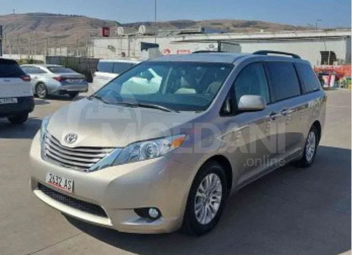 Toyota Sienna 3.5L 2016 თბილისი - photo 1