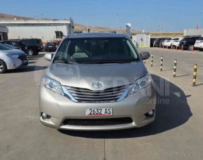 Toyota Sienna 3.5L 2016 თბილისი - photo 2