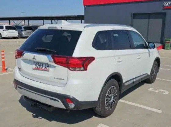 Mitsubishi Outlander 2019 Тбилиси