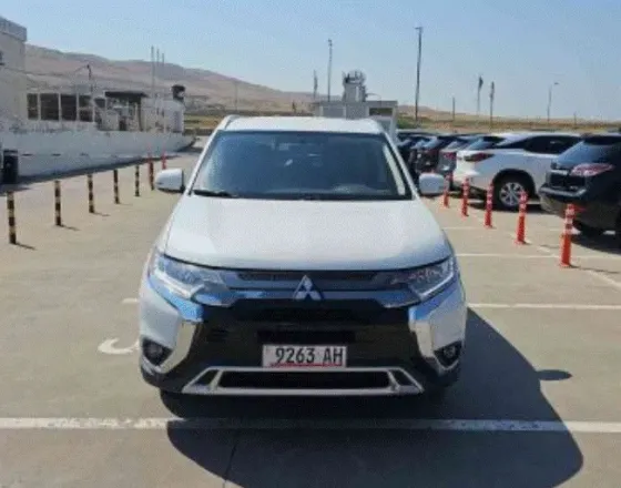 Mitsubishi Outlander 2019 Тбилиси