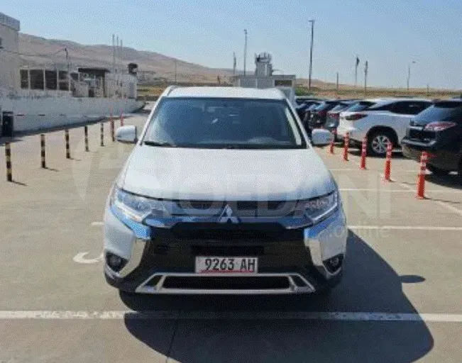 Mitsubishi Outlander 2019 თბილისი - photo 1