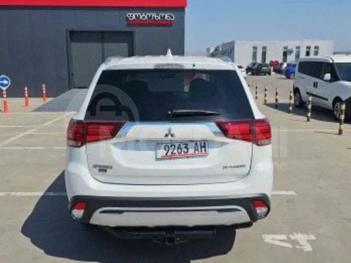 Mitsubishi Outlander 2019 Tbilisi - photo 5