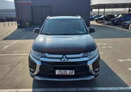 Mitsubishi Outlander 2016 Тбилиси