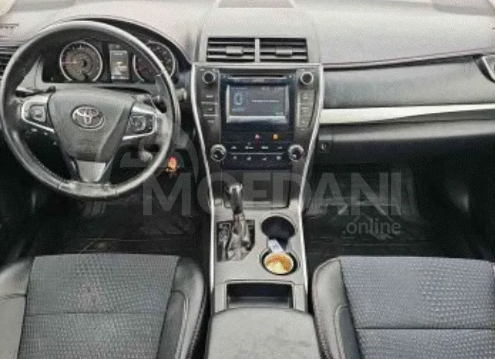 Toyota Camry 2.5L 2015 Тбилиси - изображение 5