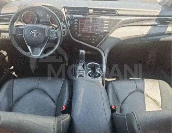 Toyota Camry 2.5L 2018 Тбилиси - изображение 5
