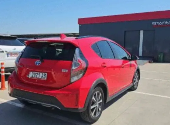 Toyota Prius C 2018 Tbilisi