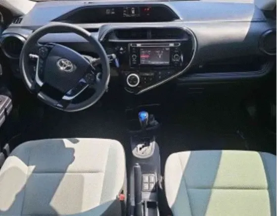 Toyota Prius C 2018 თბილისი