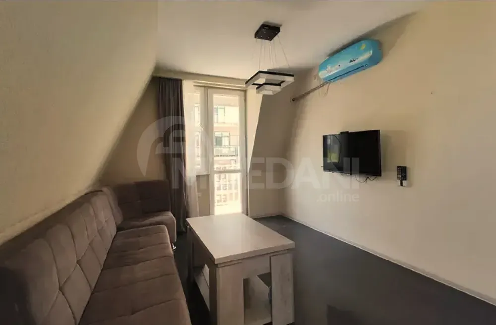 ქირავდება 2 ოთახიანი ბინა 50მ² 7/7 სართ თბილისი - photo 4