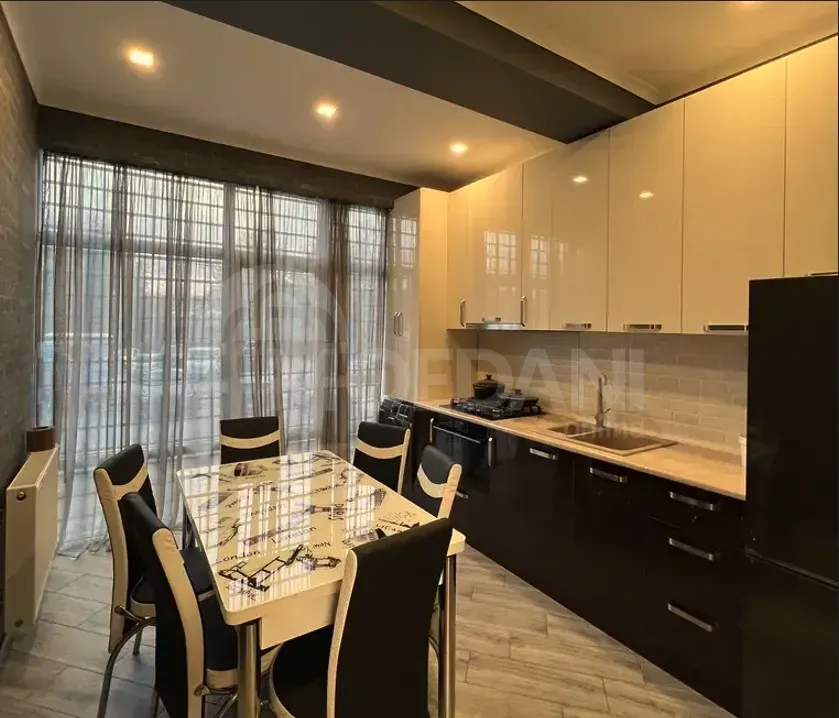 ქირავდება 5 ოთახიანი ბინა 105მ² 2/14 სართ თბილისი - photo 7